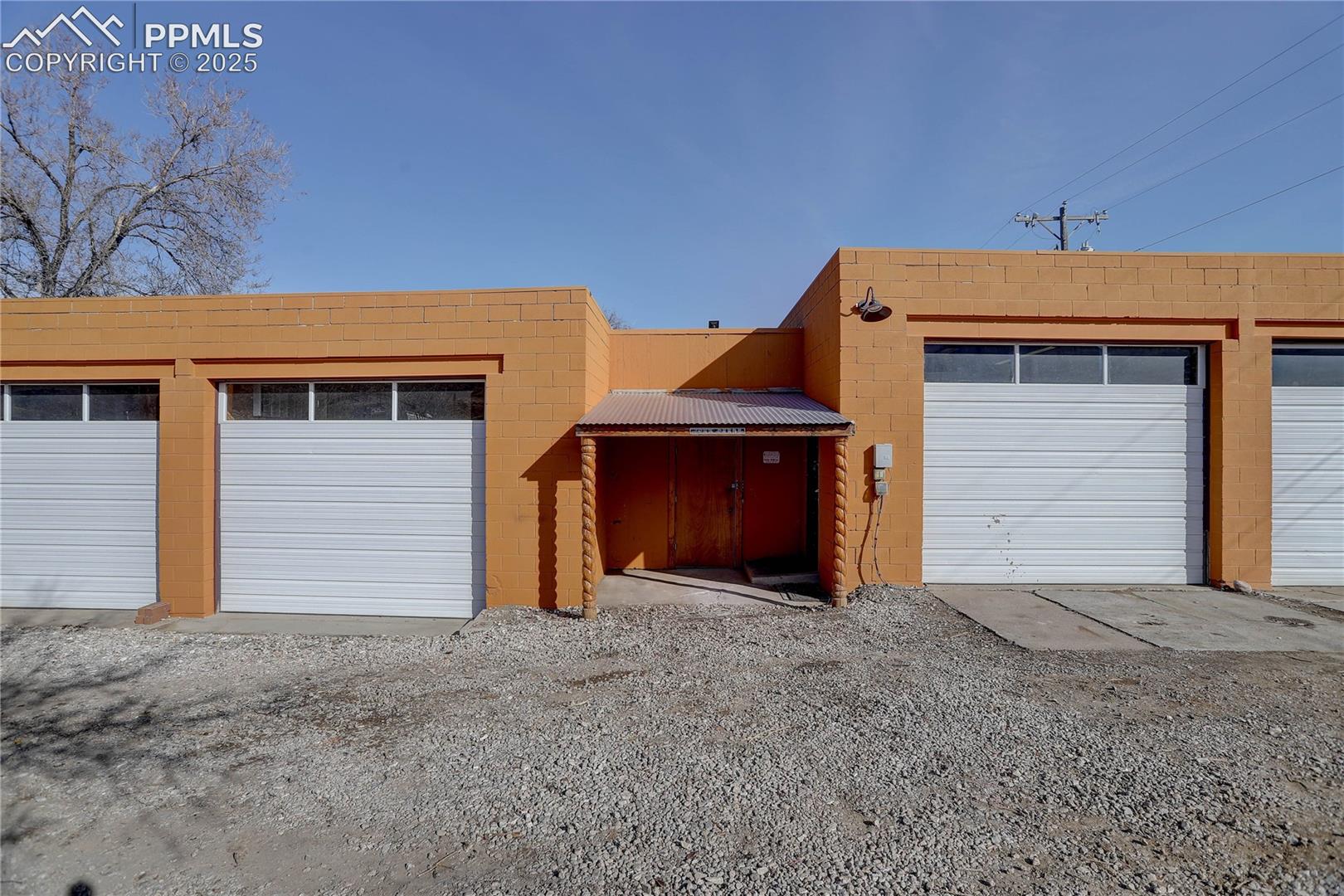 2427 Busch Avenue