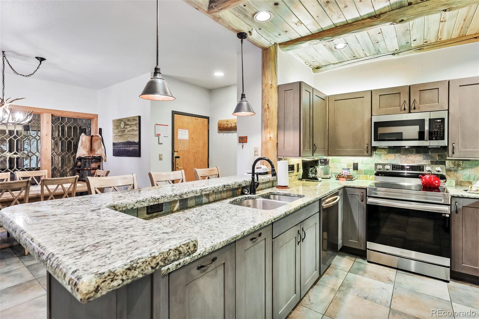 1201 W Keystone Road Unit: 2724