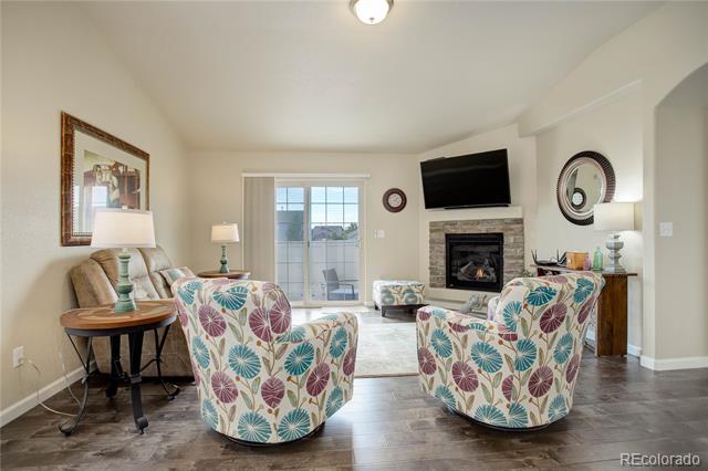 8032 Potentilla Grove