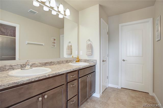 8032 Potentilla Grove