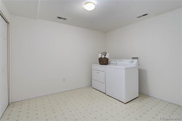 4715 Walking Horse Point
