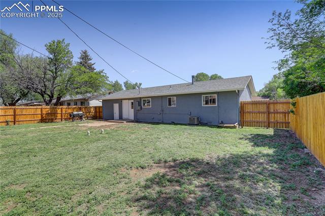 409 Columbine Street