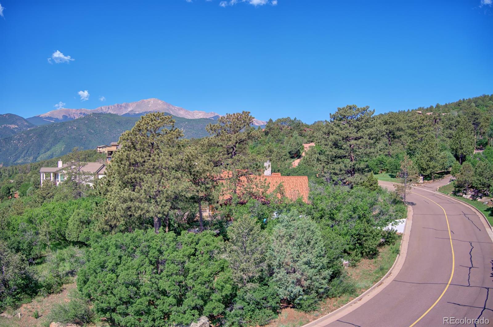 3195 Cedar Heights Drive