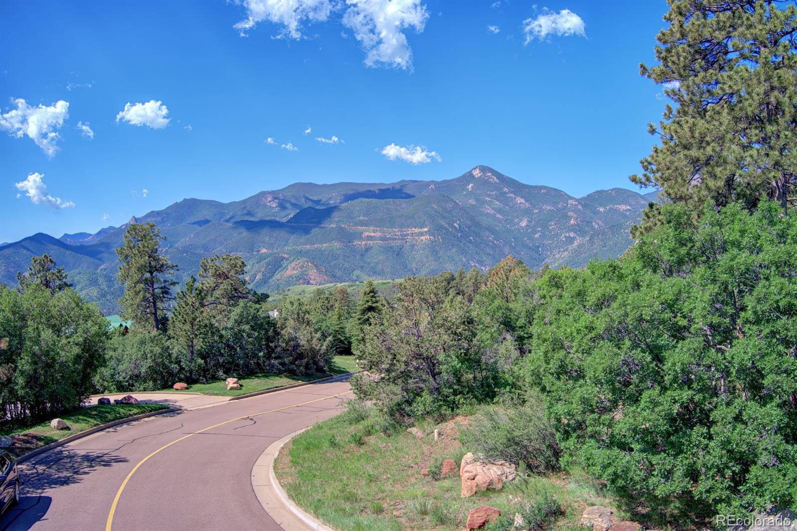 3195 Cedar Heights Drive