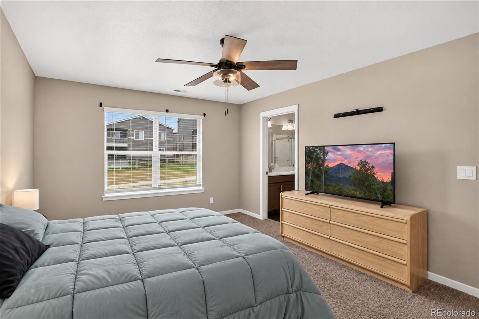 2051 Rosette Lane