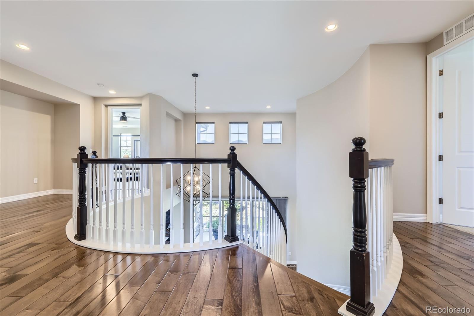 8661 Hunters Hill Lane