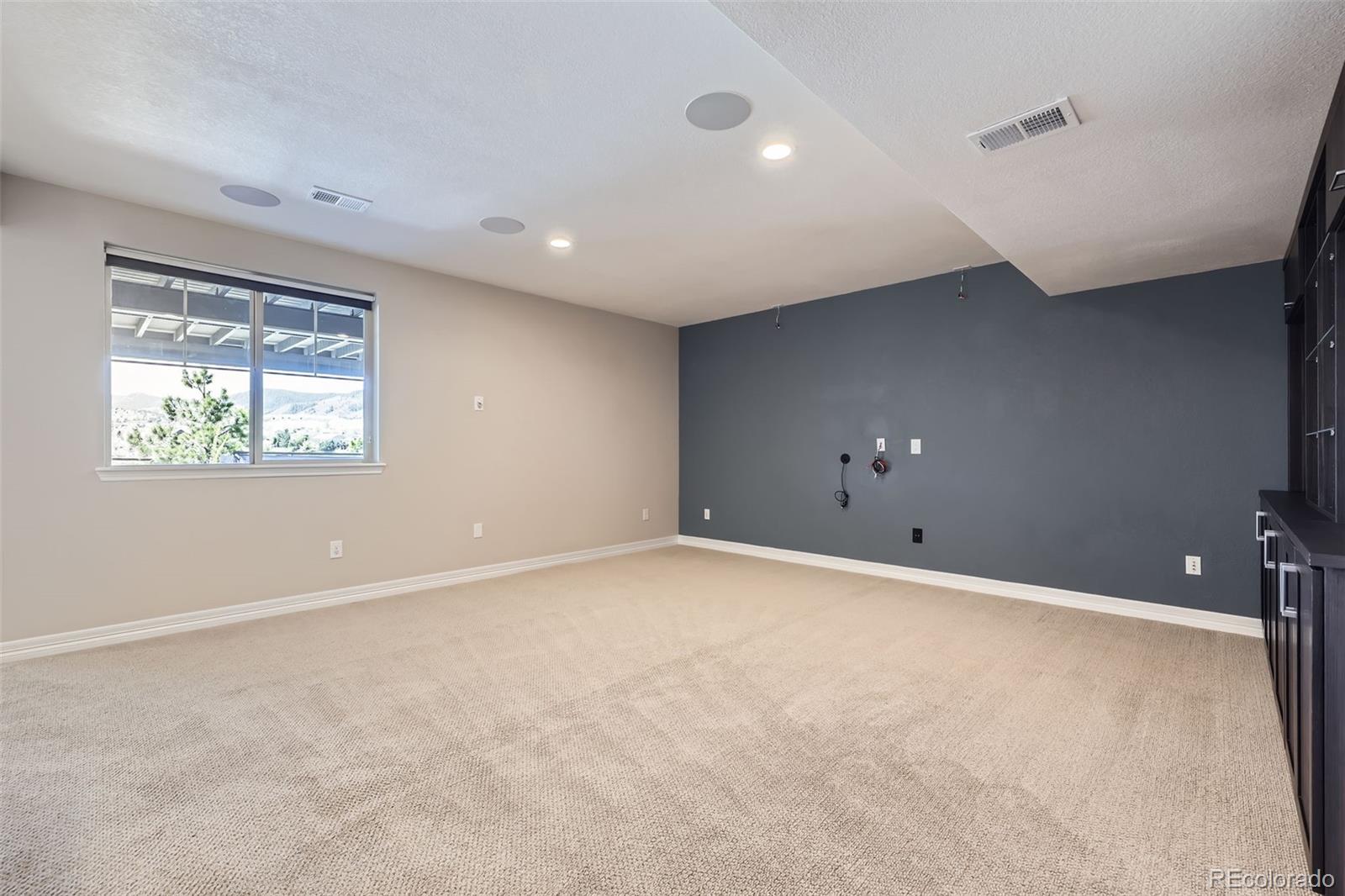 8661 Hunters Hill Lane