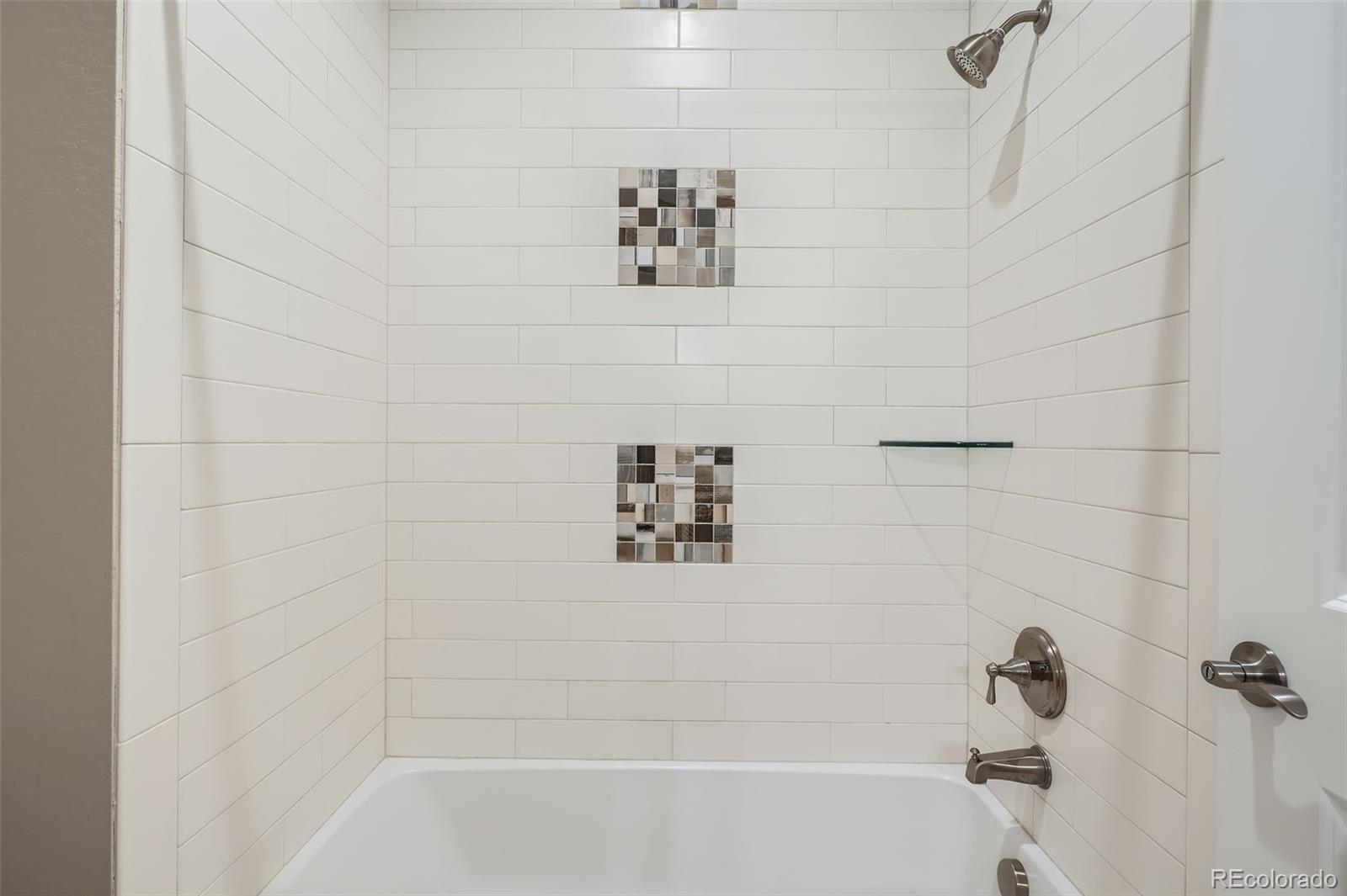 8661 Hunters Hill Lane