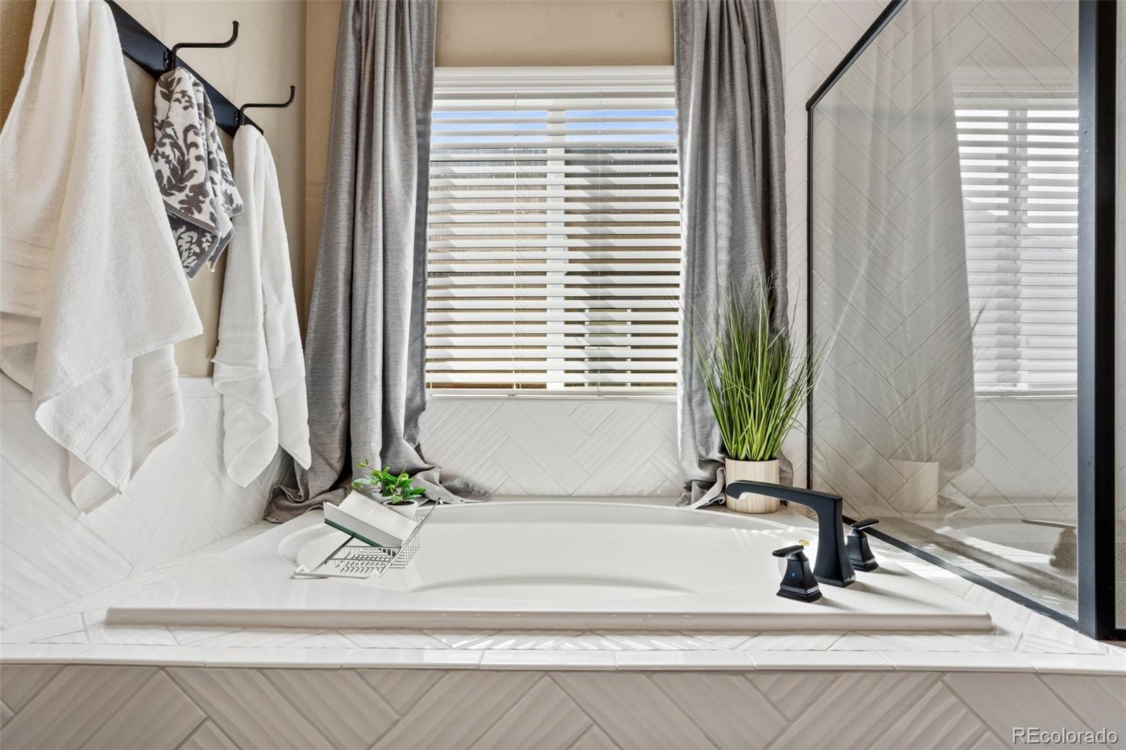 6772 Myrtle Creek Drive