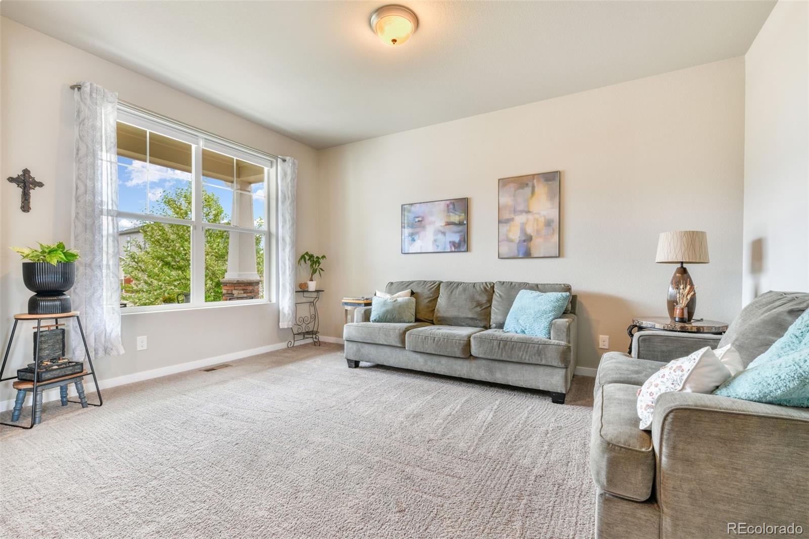 9646 Vistas Park Drive