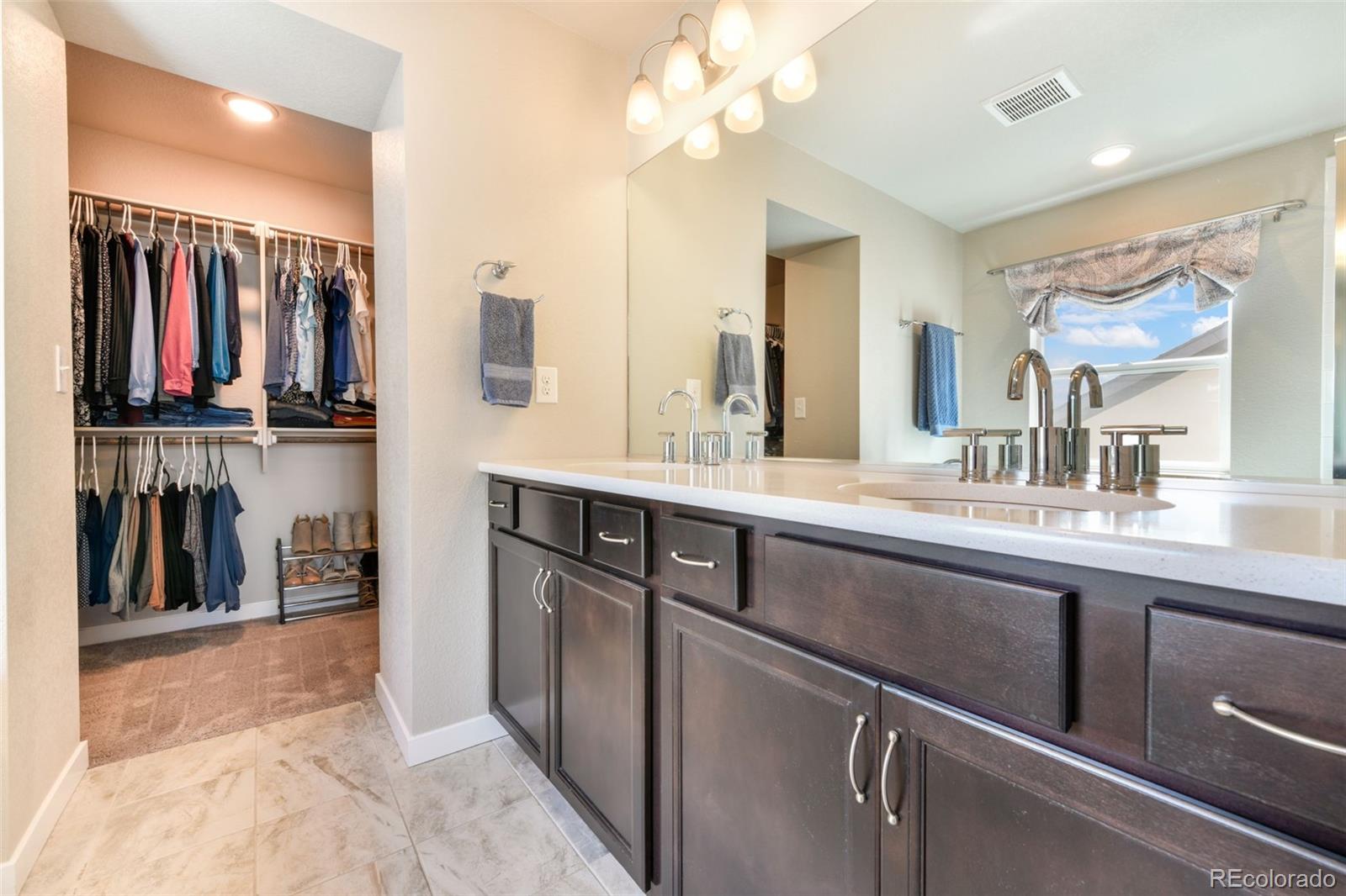 9646 Vistas Park Drive