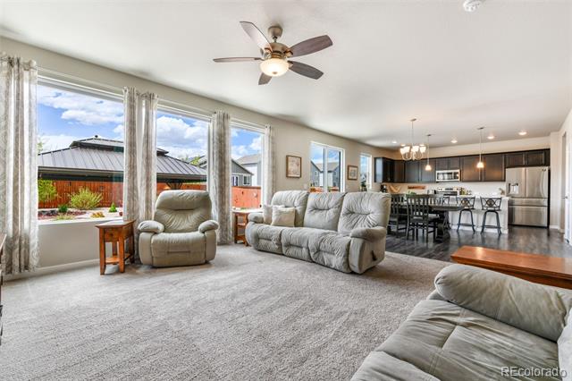 9646 Vistas Park Drive