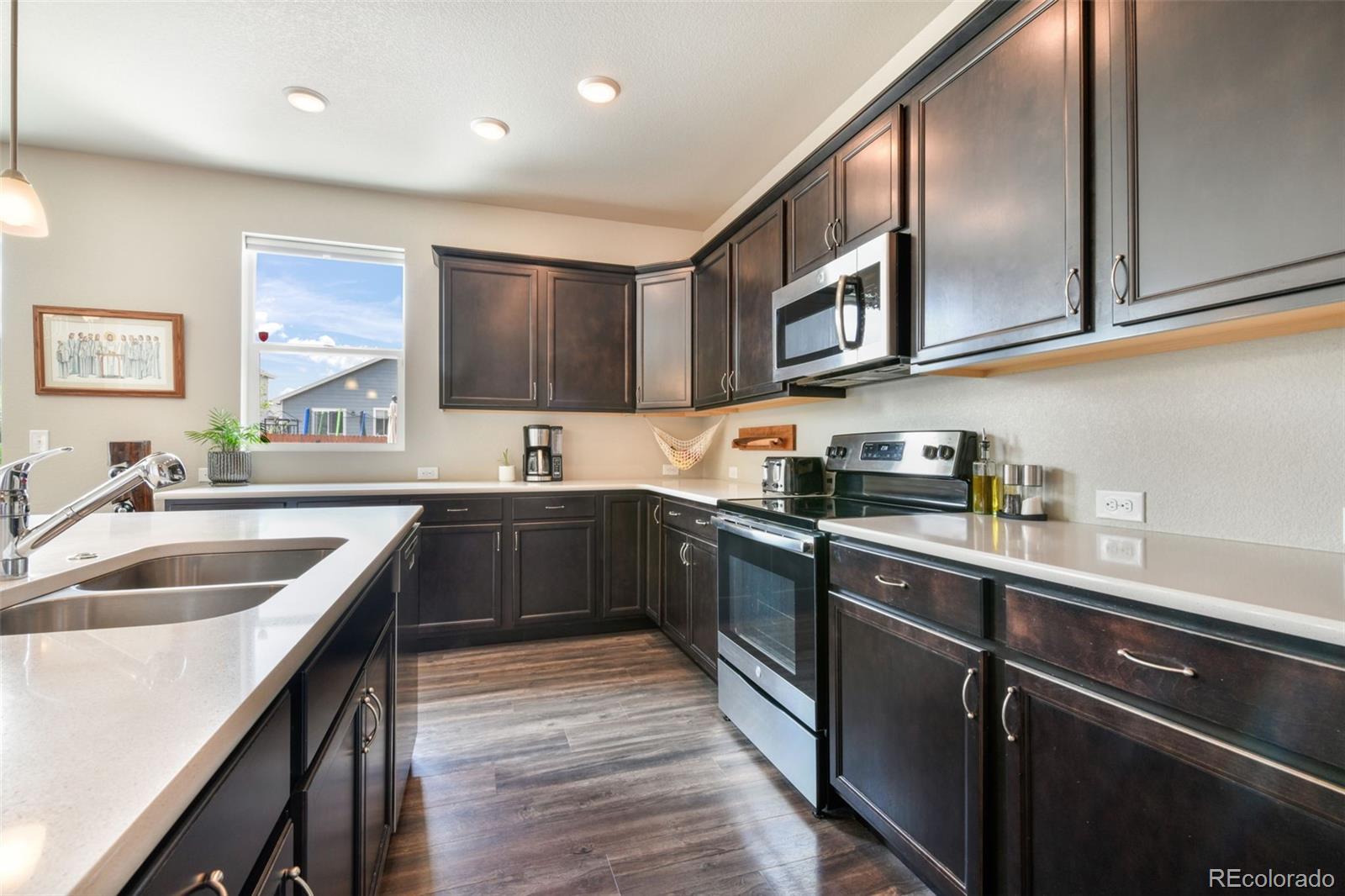 9646 Vistas Park Drive