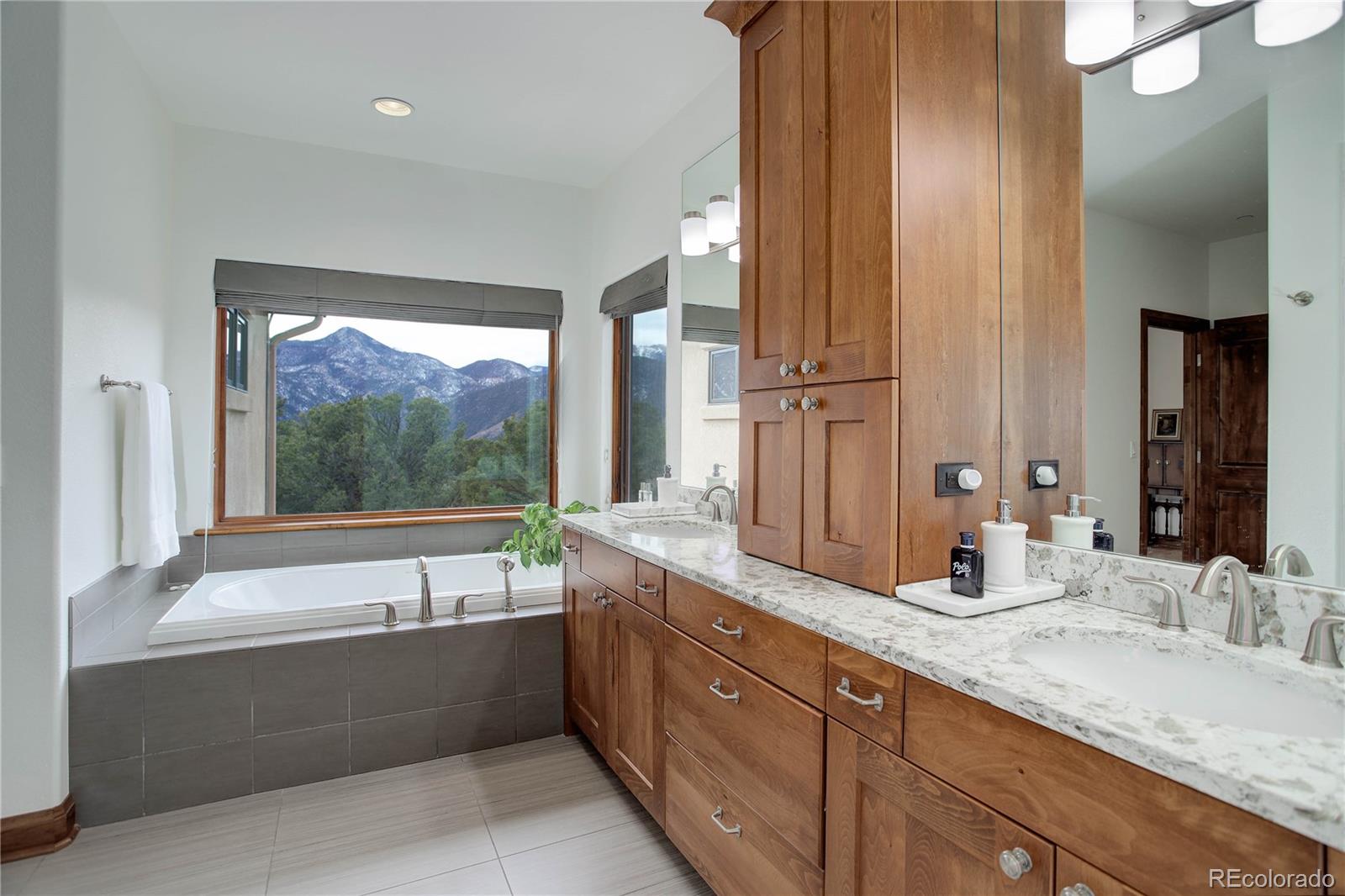 3630 Outback Vista Point