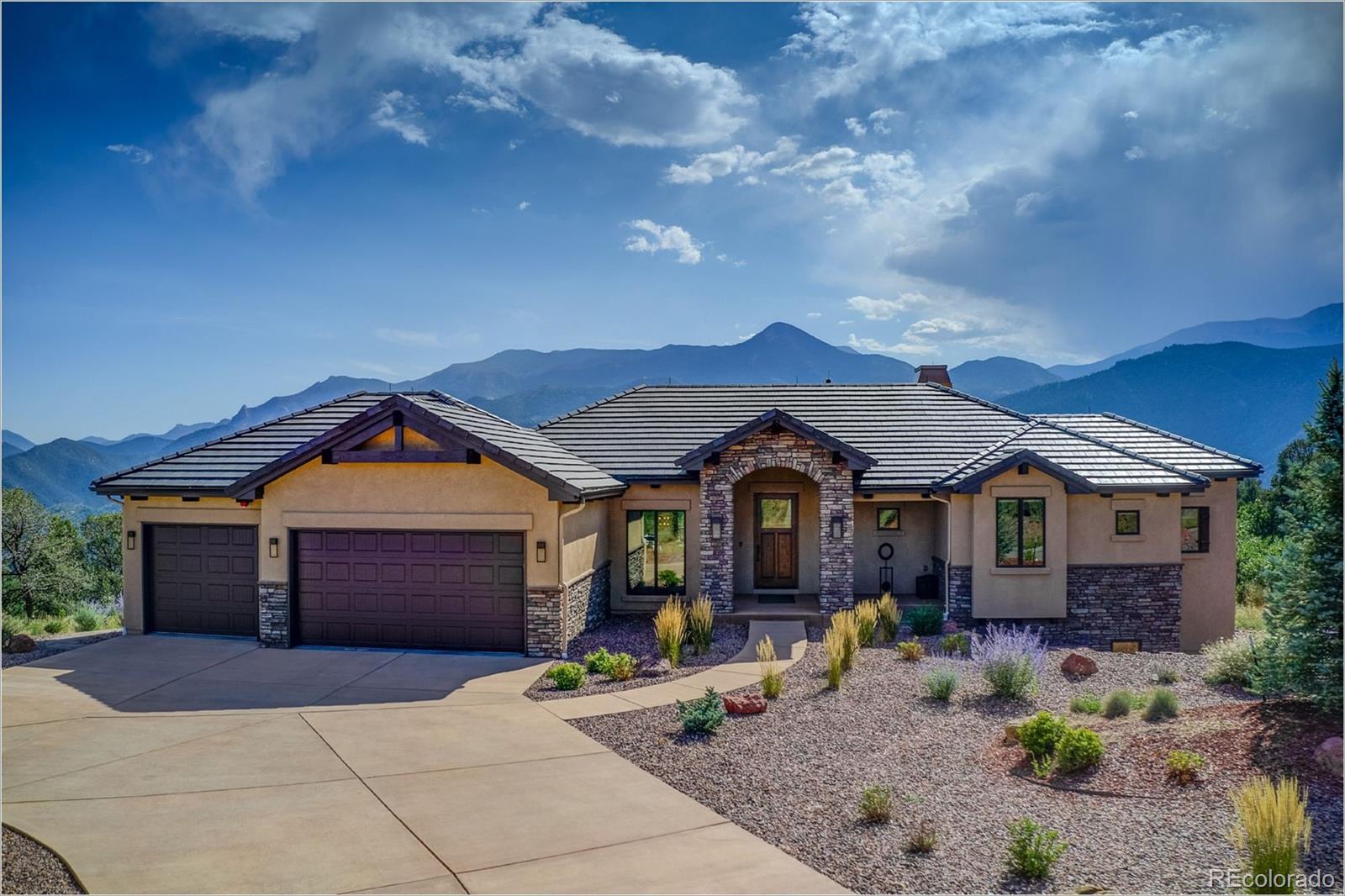 3630 Outback Vista Point