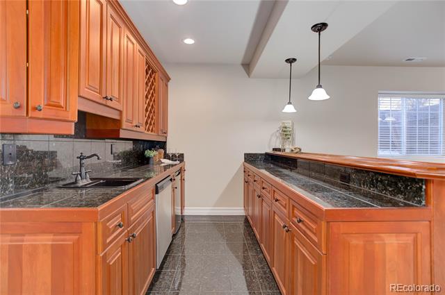 1520 Windwood Court
