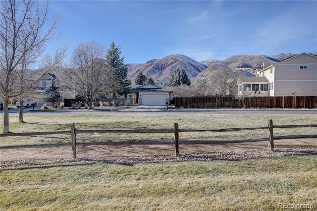 2154 Alpine Shadows View