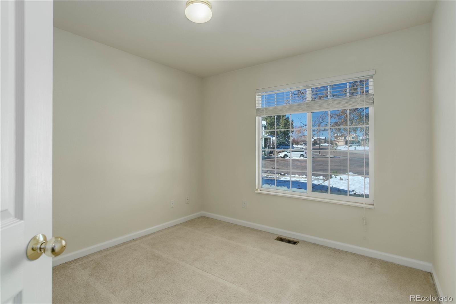 7152 Cliffrose Drive