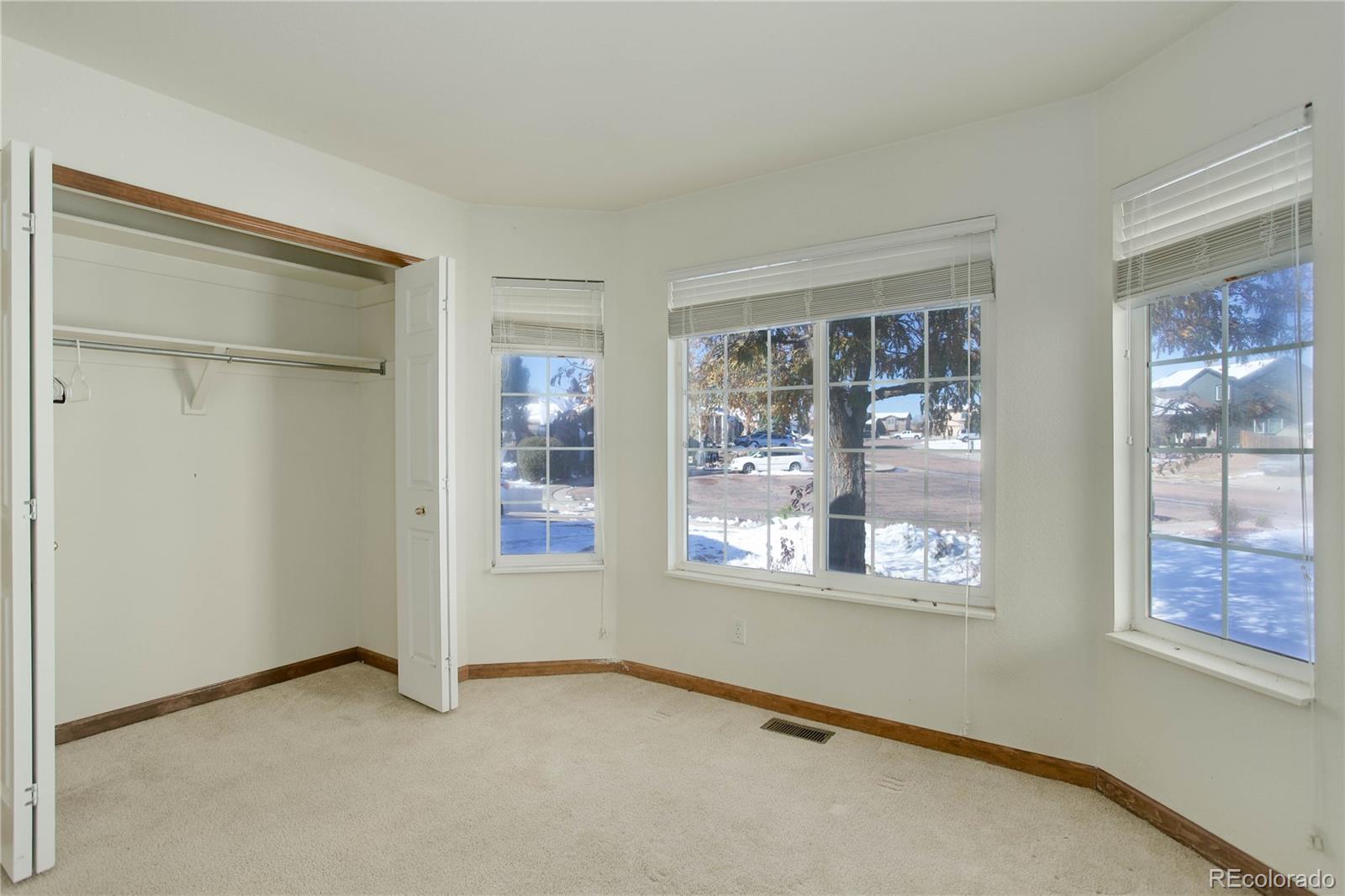 7152 Cliffrose Drive