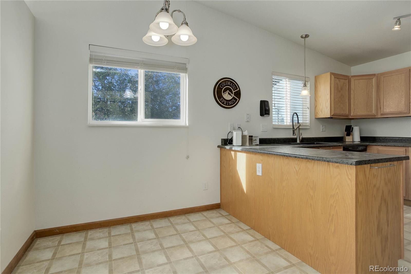 7152 Cliffrose Drive