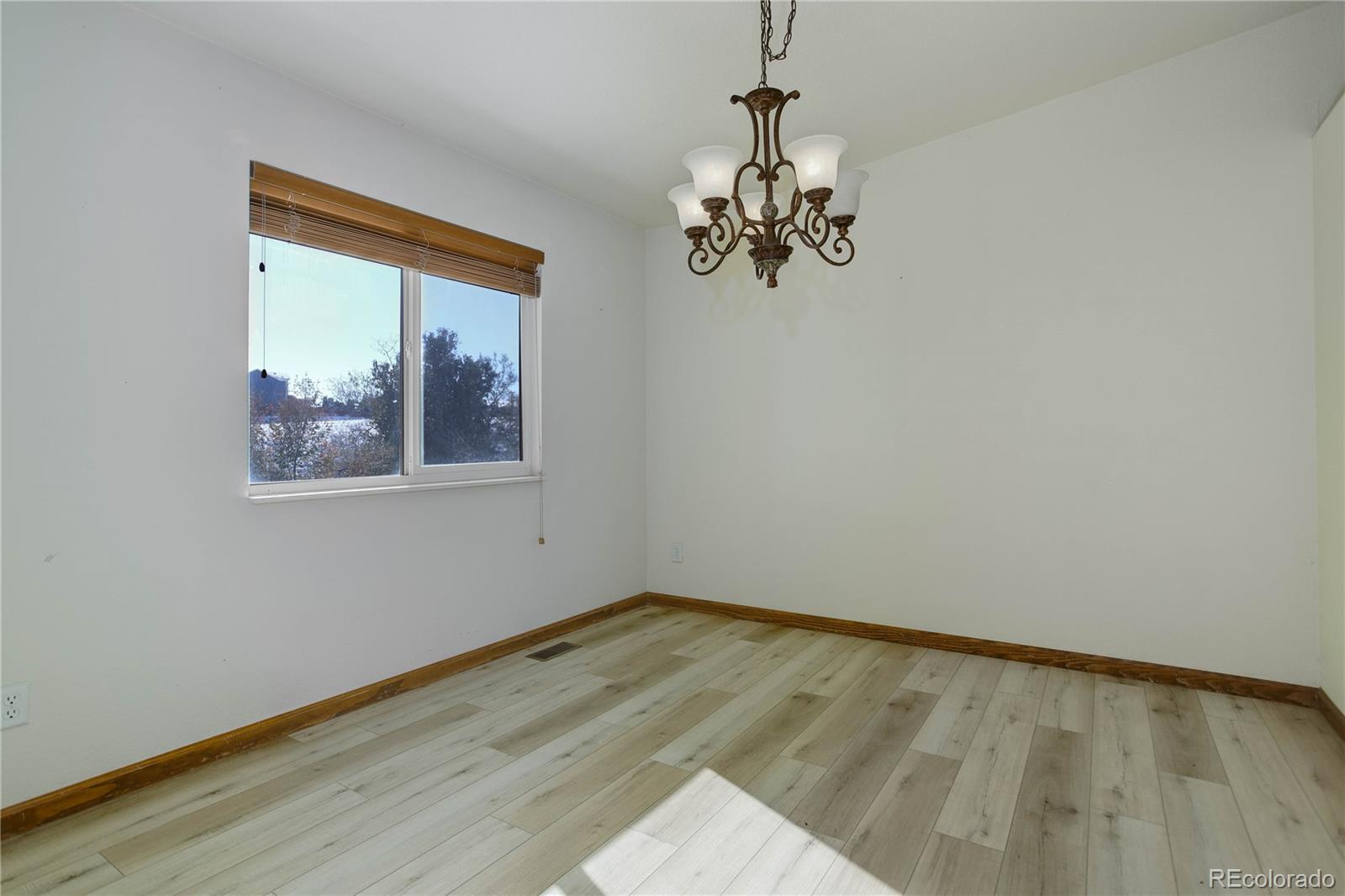 7152 Cliffrose Drive