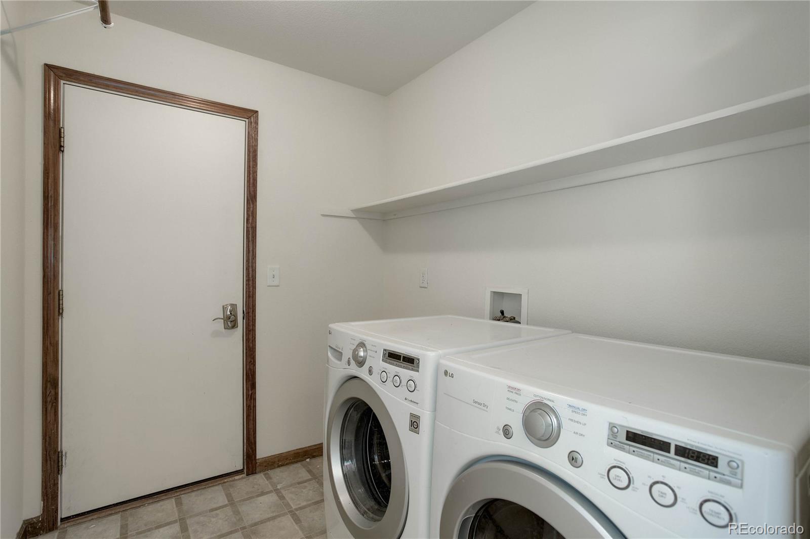 7152 Cliffrose Drive