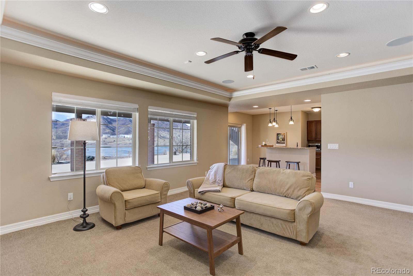 8727 Hunters Hill Lane