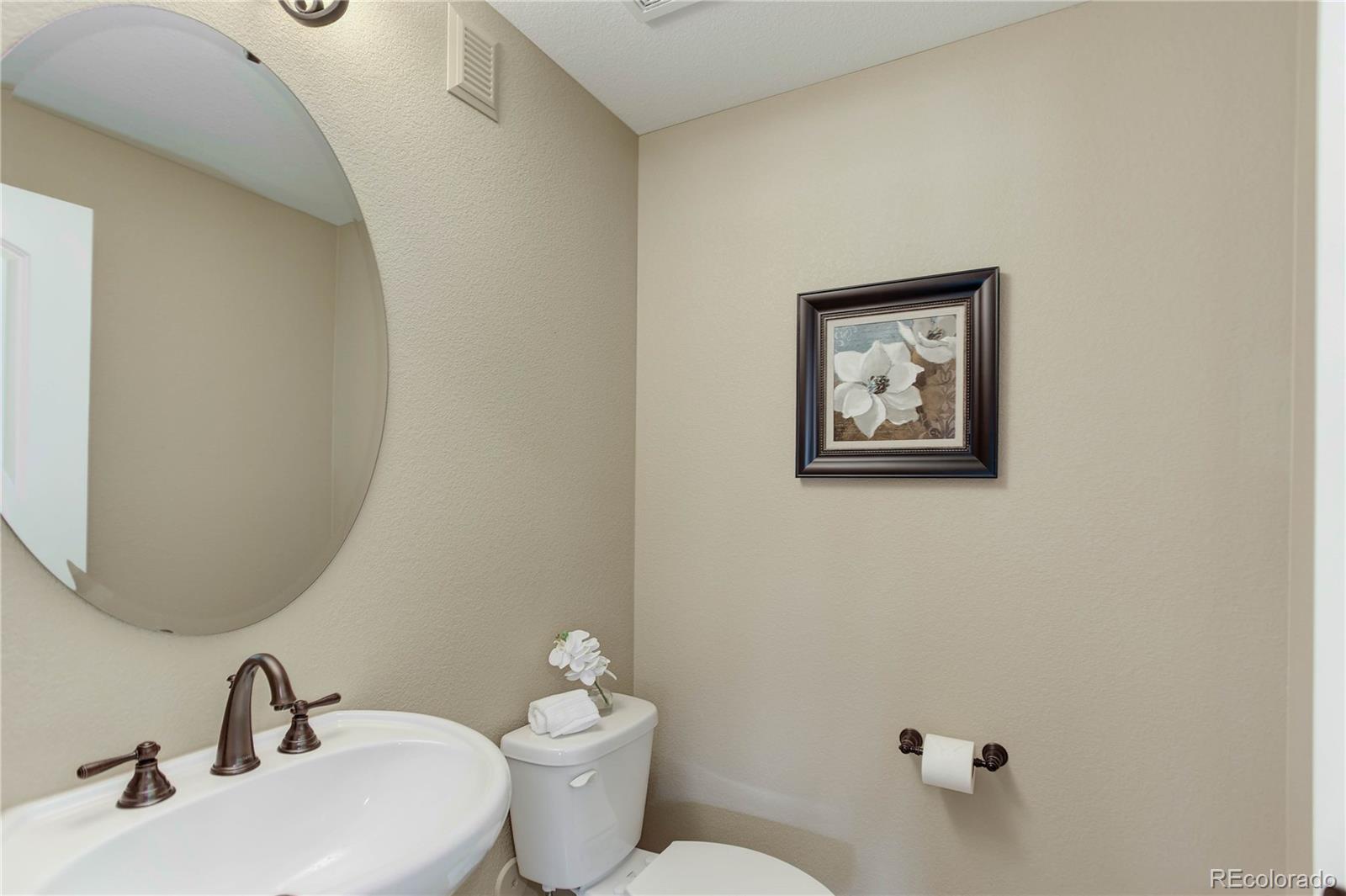 8727 Hunters Hill Lane