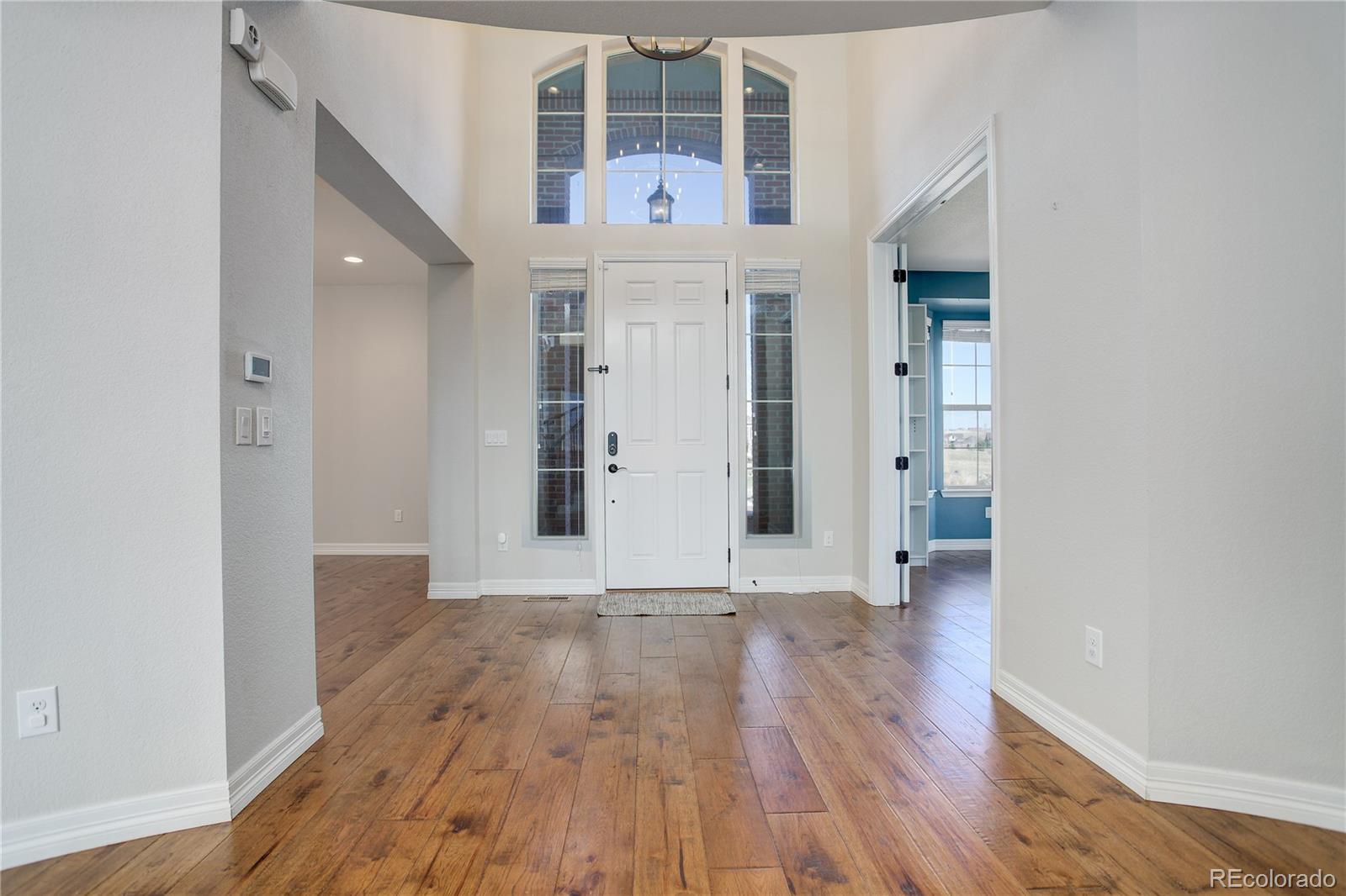 8727 Hunters Hill Lane