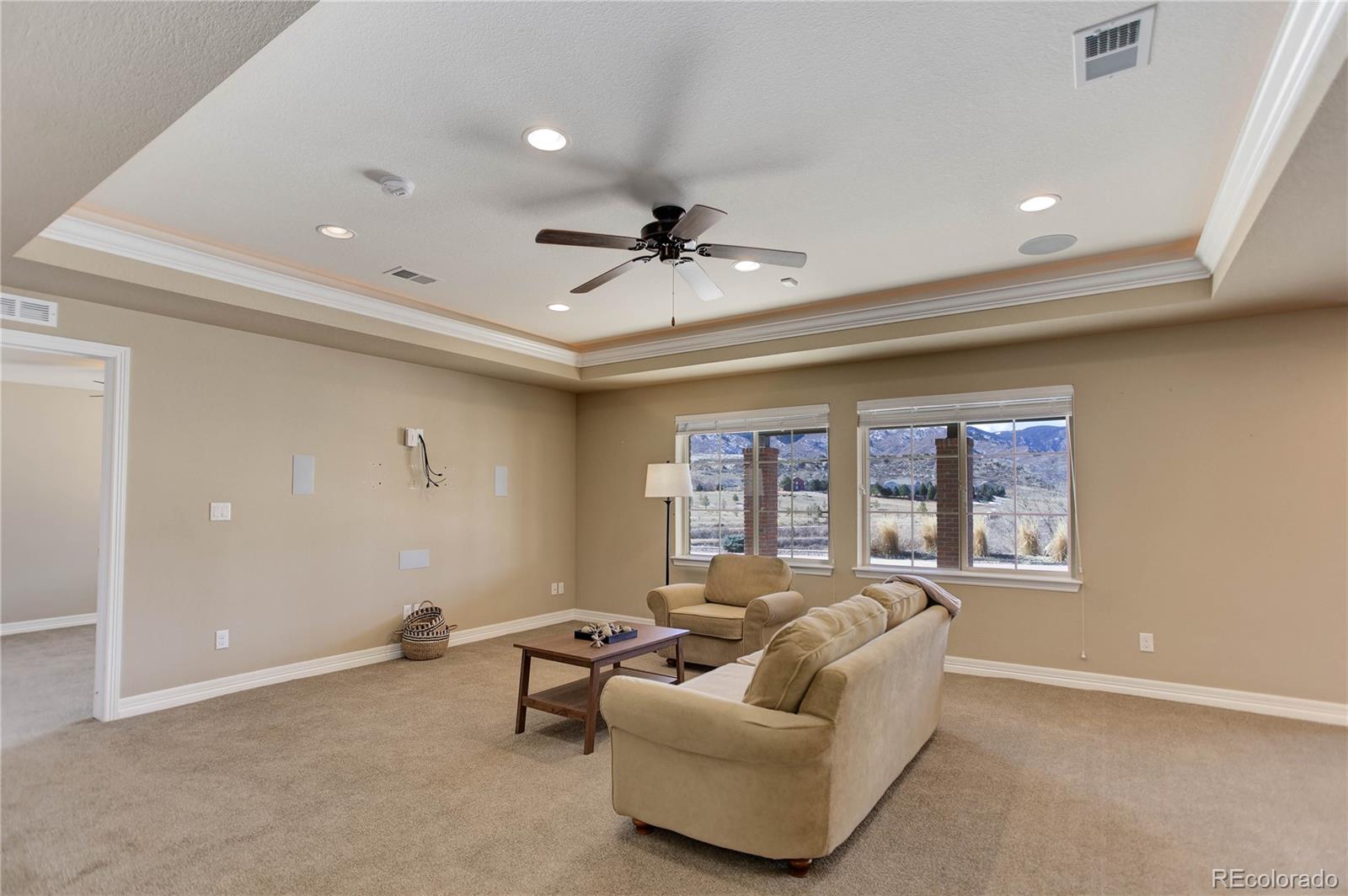 8727 Hunters Hill Lane