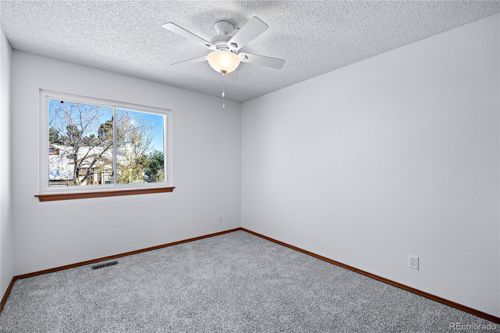 3483 Mountainside Drive