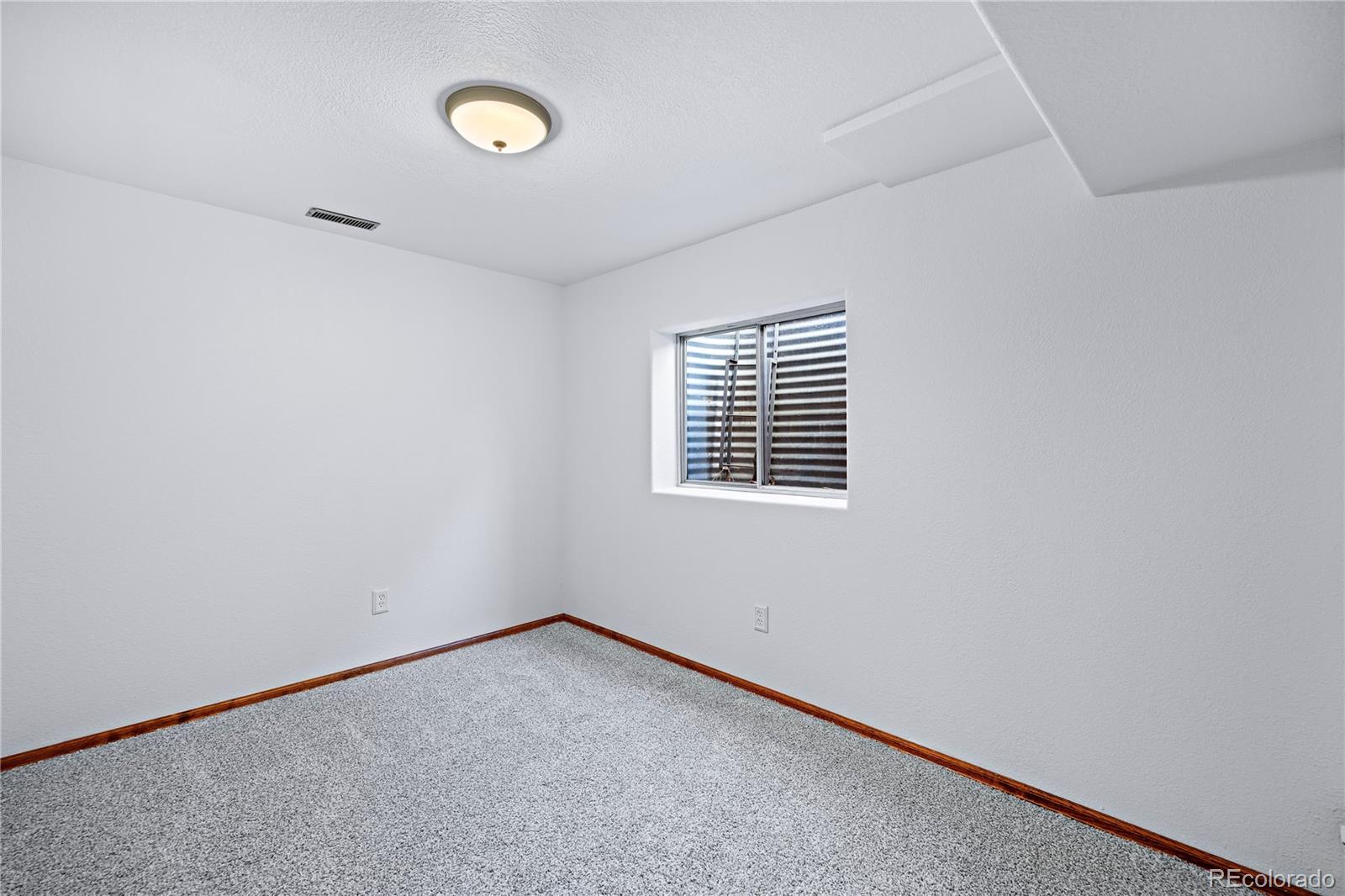 3483 Mountainside Drive