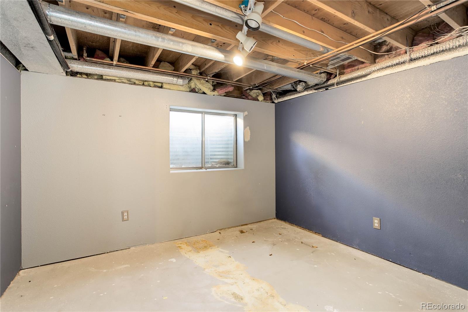 3483 Mountainside Drive