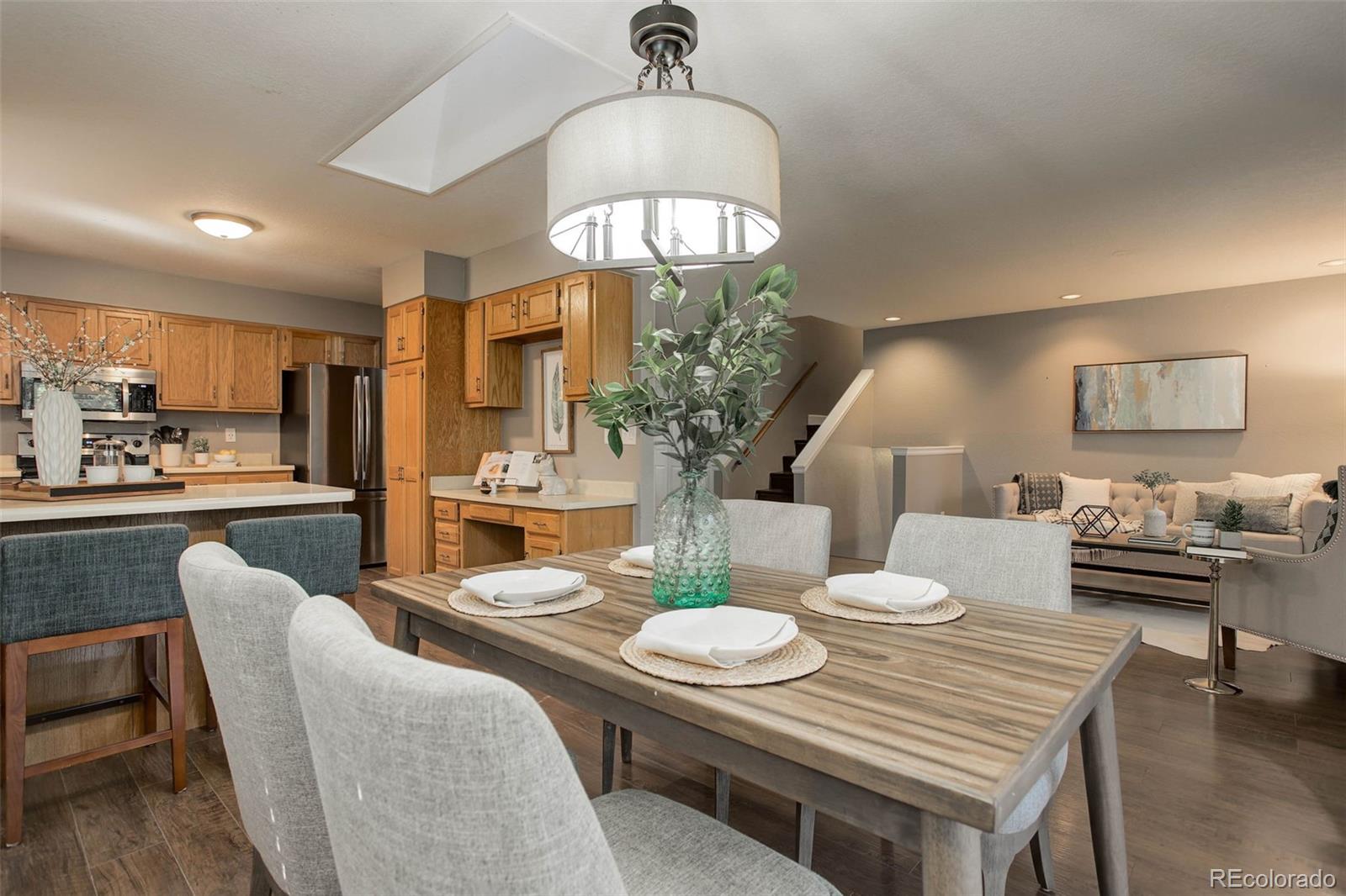 17950 New London Road