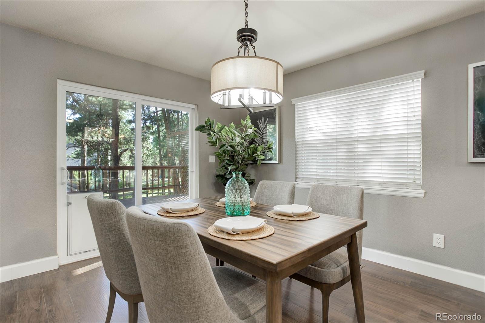 17950 New London Road