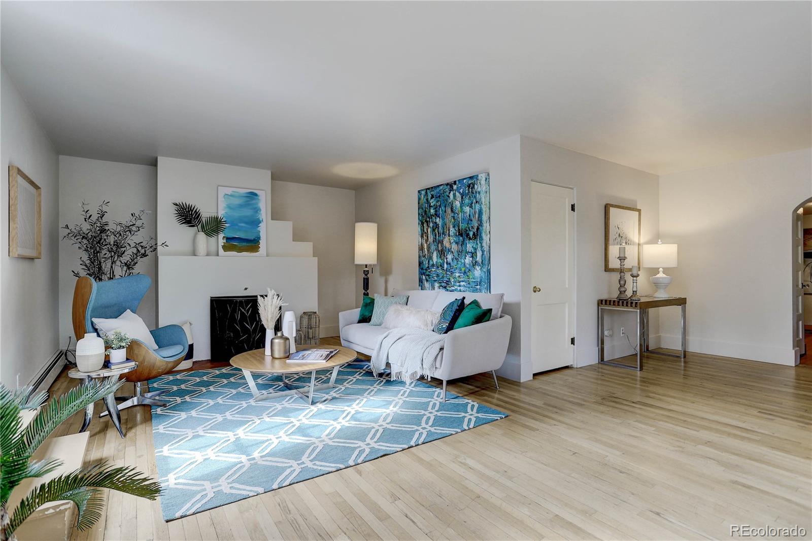 1604 W Cheyenne Road