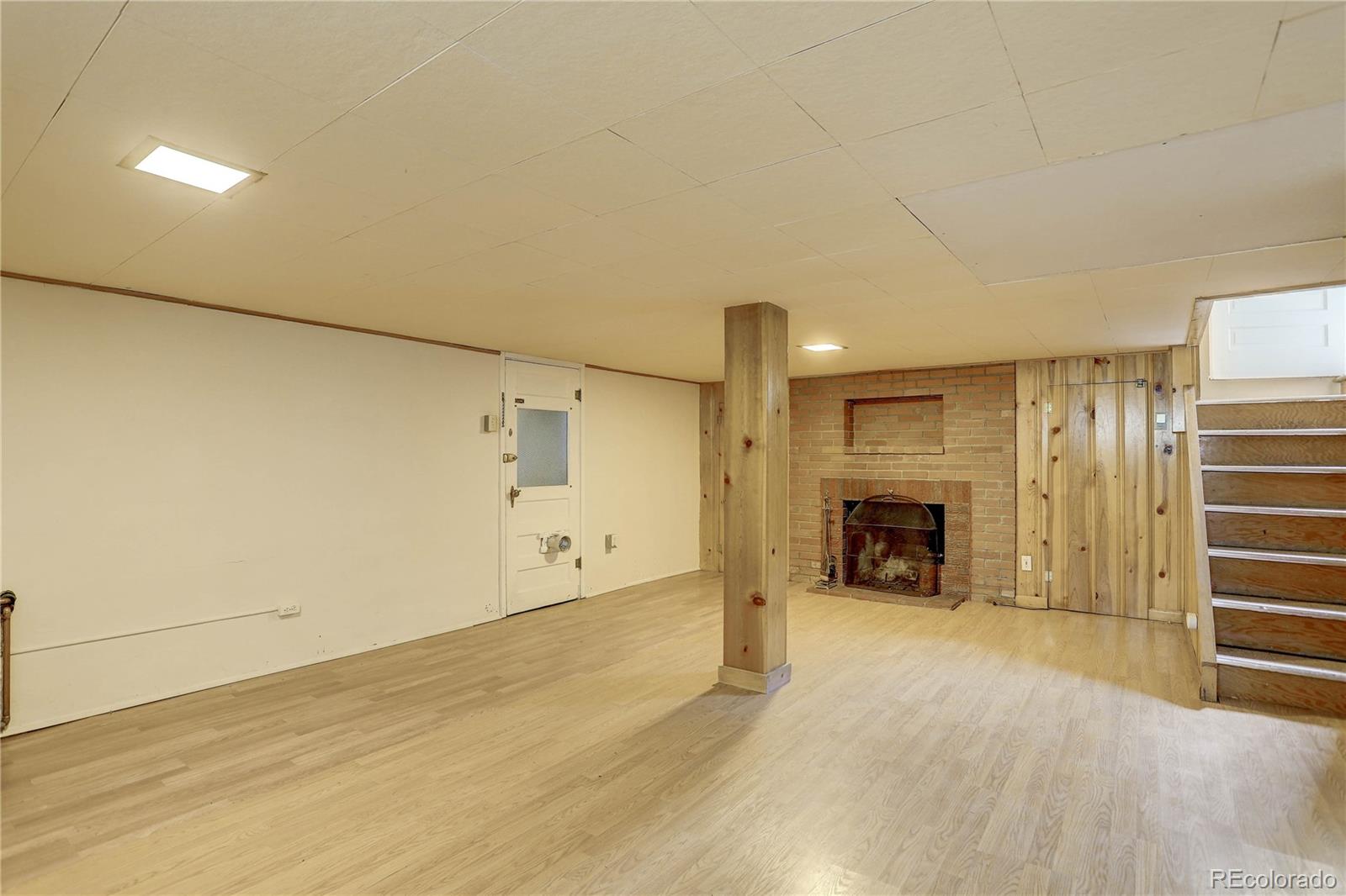 1604 W Cheyenne Road