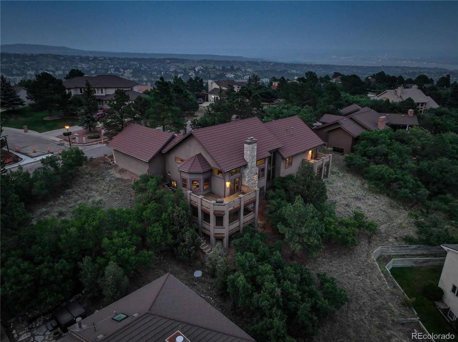 1985 Oak Hills Drive