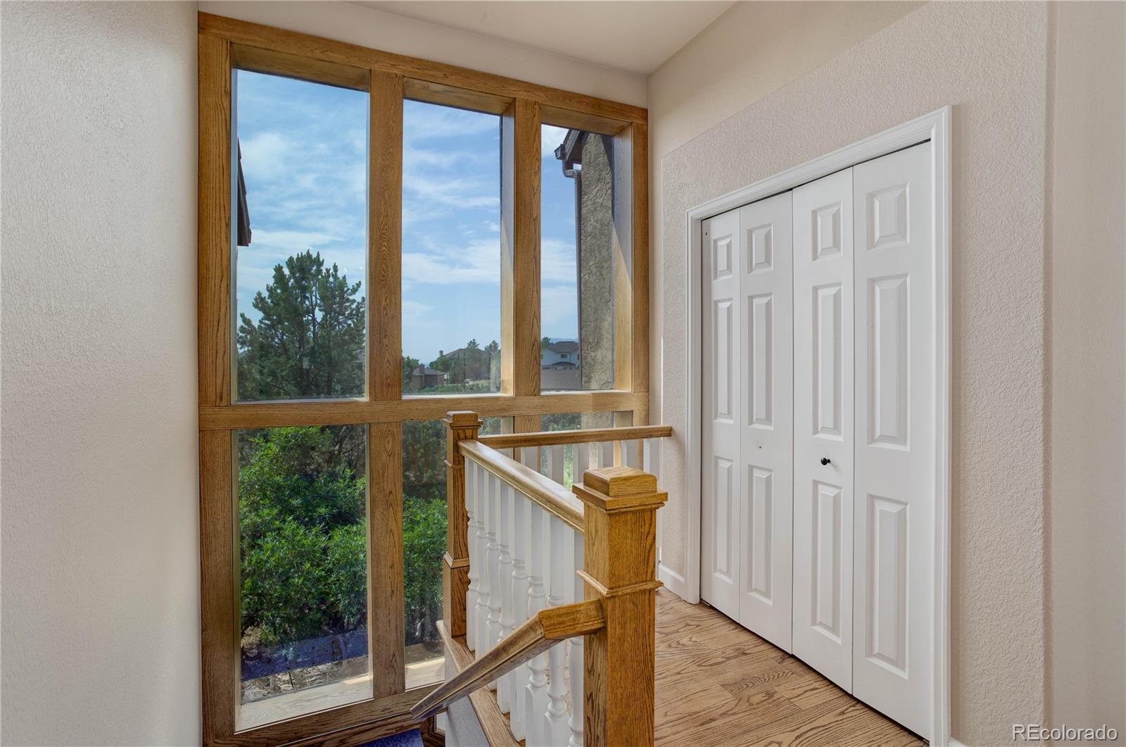 1985 Oak Hills Drive