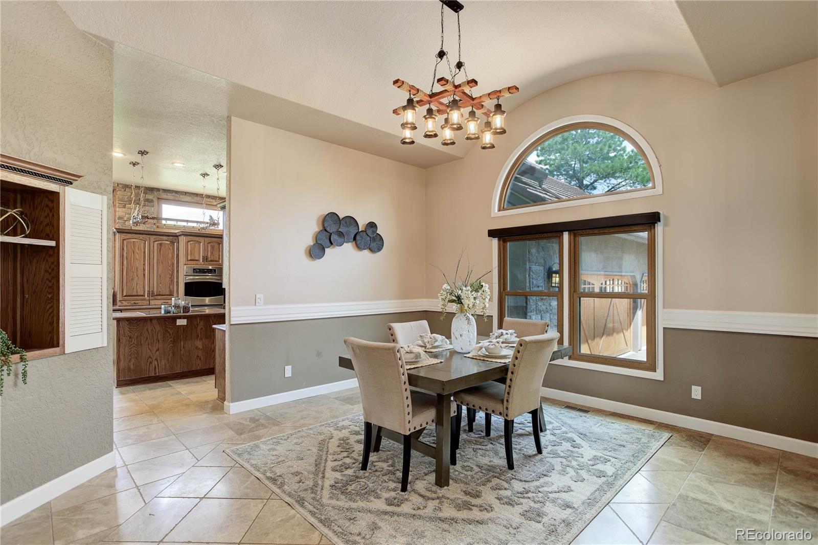 1985 Oak Hills Drive