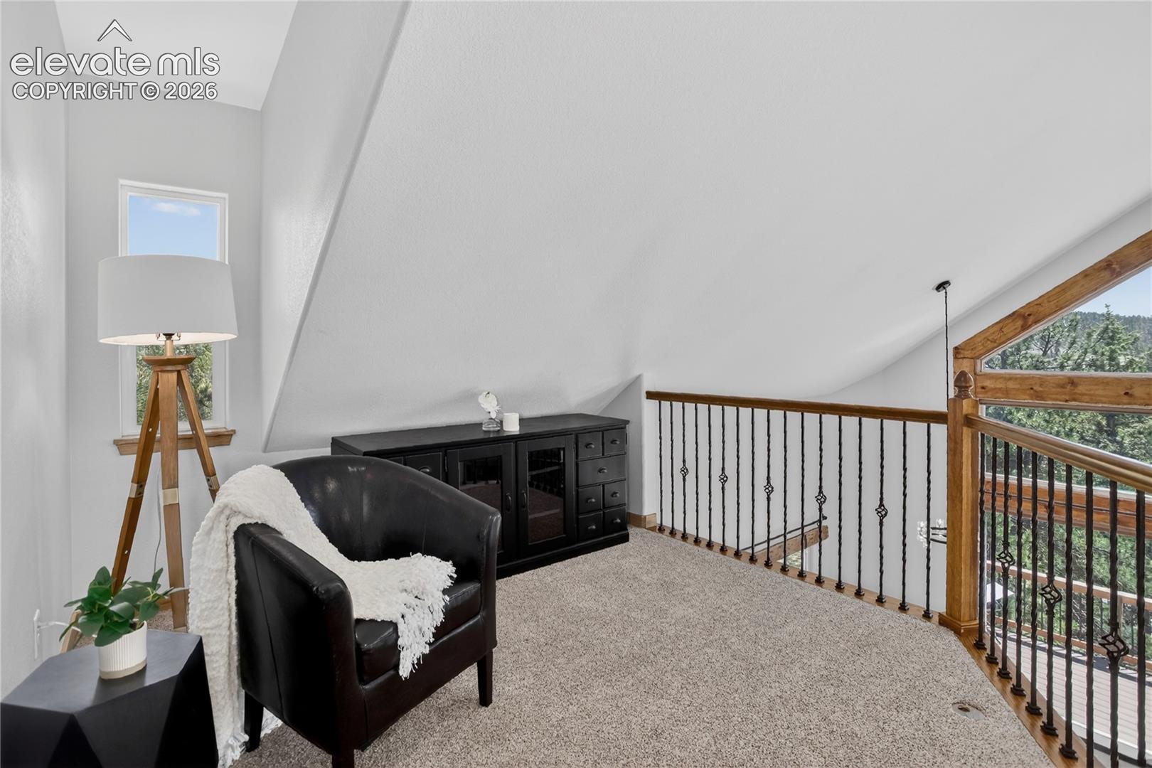 341 Rainbow Trail