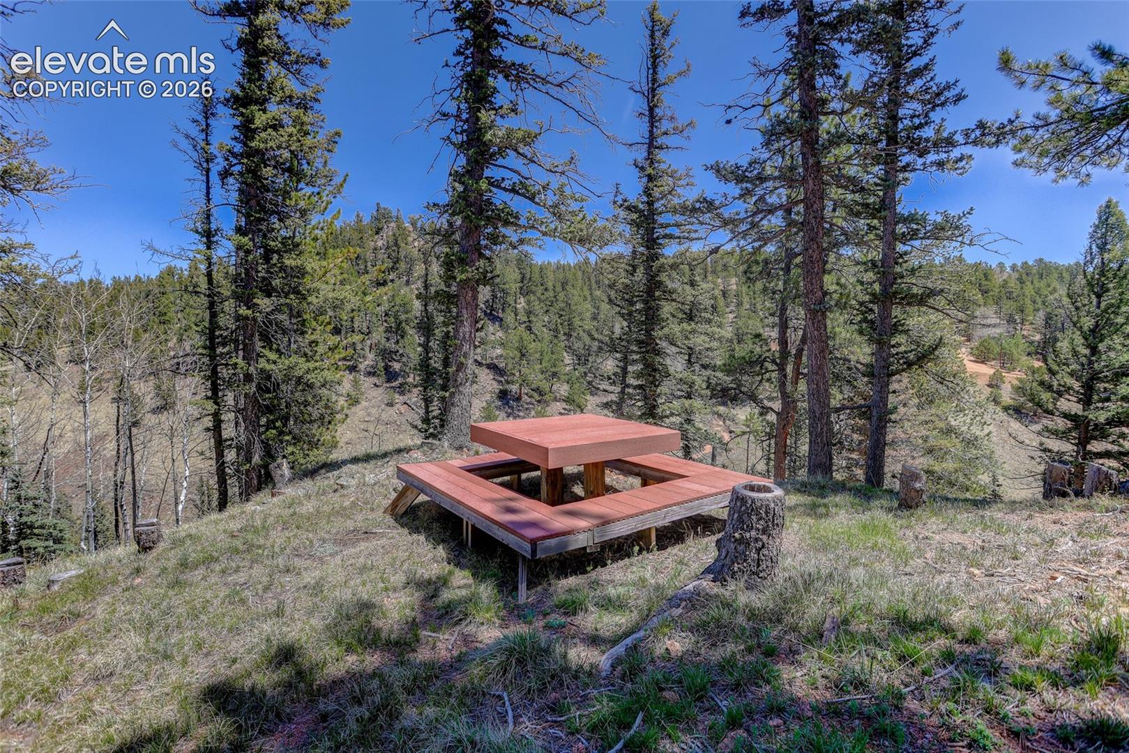 341 Rainbow Trail