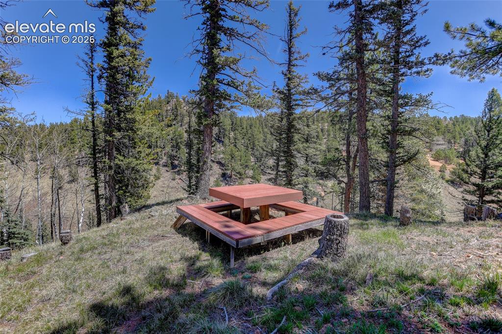341 Rainbow Trail