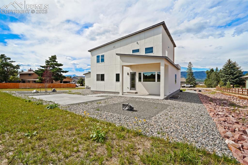 25 Huntington Beach Drive