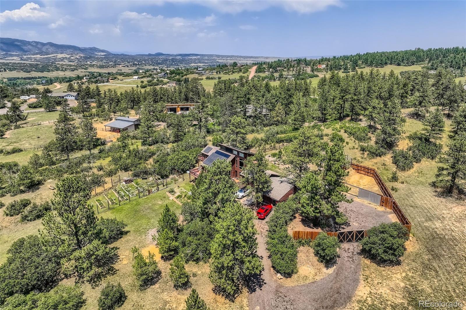 4085 Woods Road