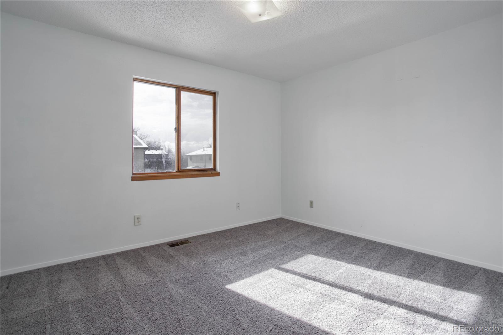 4403 E Pikes Peak Avenue