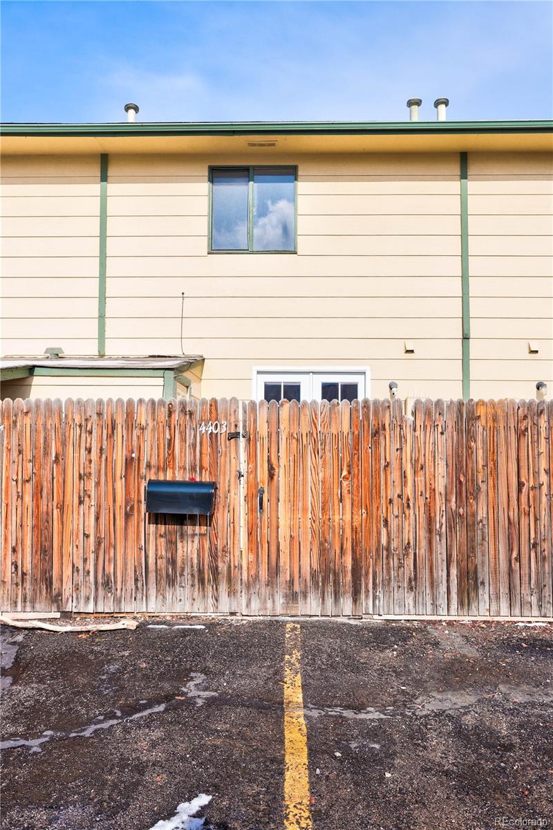 4403 E Pikes Peak Avenue