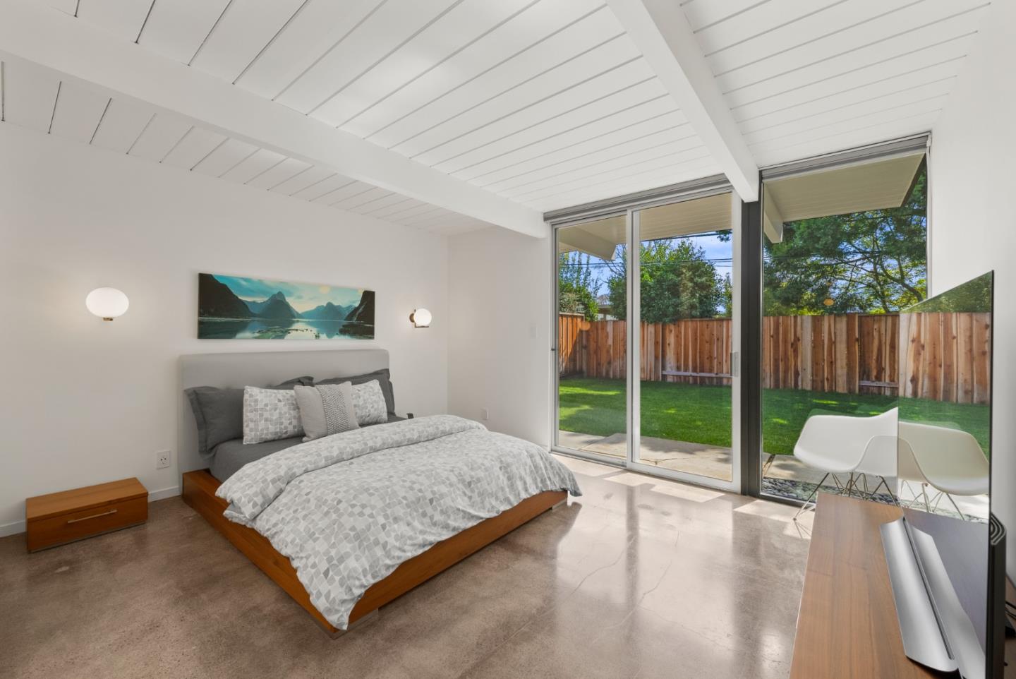 1652 Fairorchard AVE