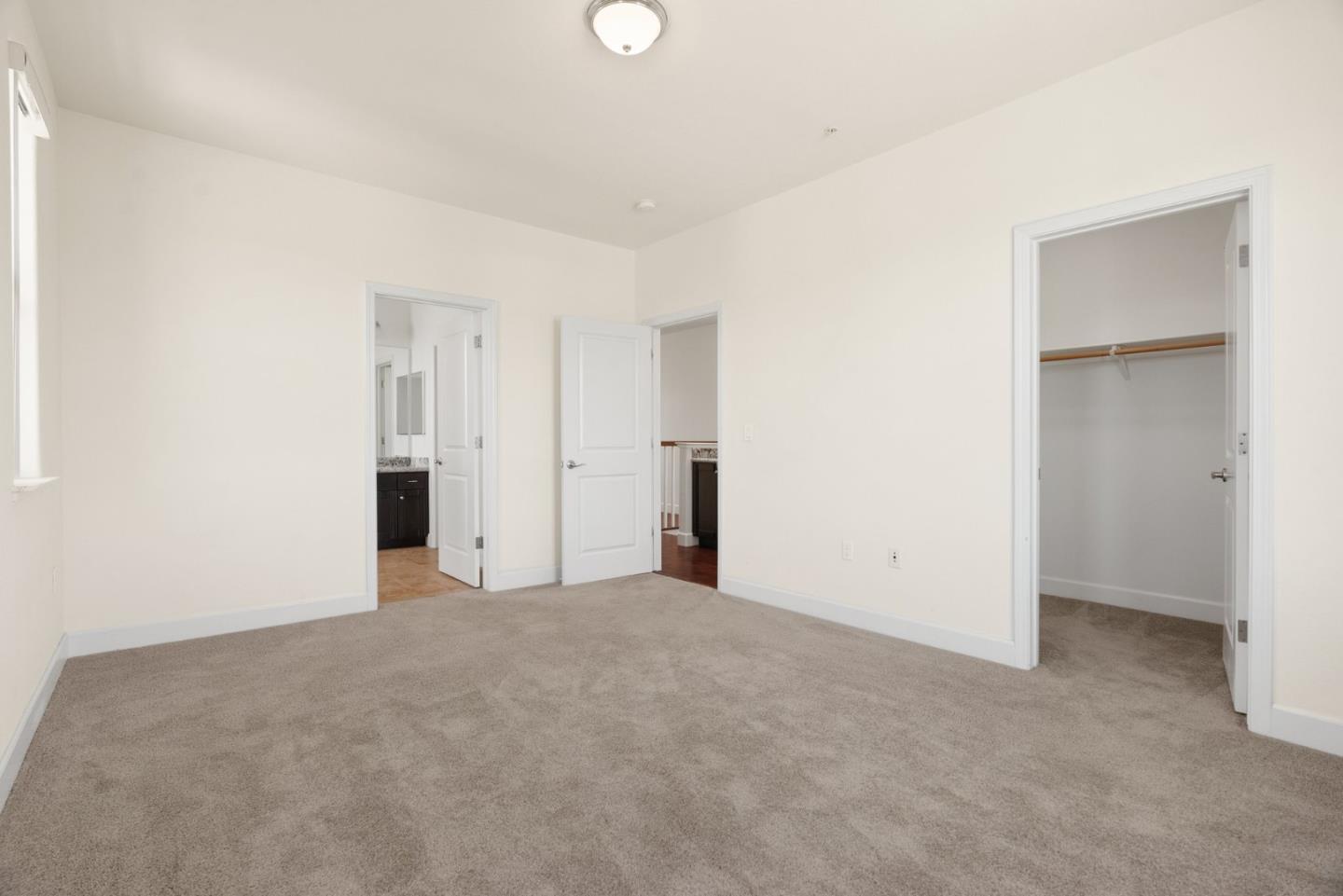 15705 Ibiza LN