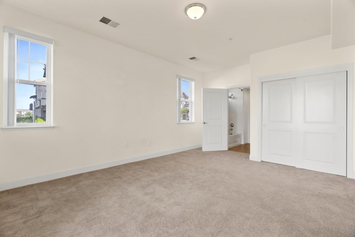 15705 Ibiza LN